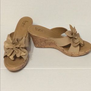 B.o.C Born sandal wedges